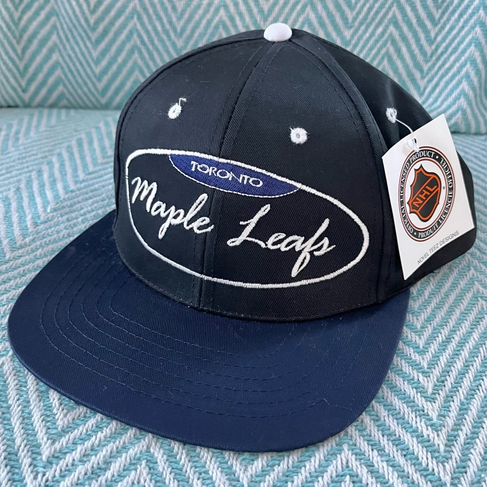 NWT Vintage Toronto Maple Leafs NHL SnapBack Hat Novel Teez Midway Industries